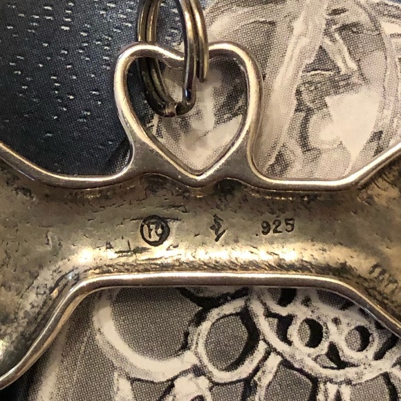 RARE Silpada Sterling Silver Dog Bone Pendant - Picture 6 of 7